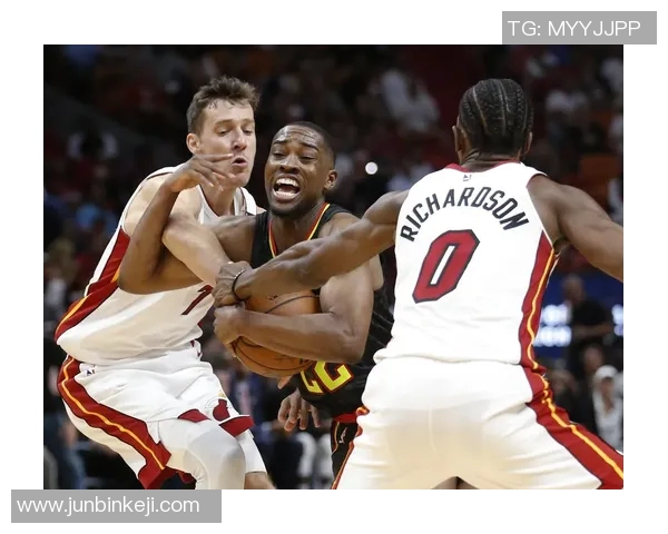 老鹰与热火精彩对决视频直播全程回顾与分析